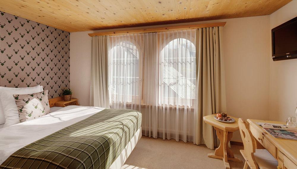 Hotel Morosani Posthotel 4*