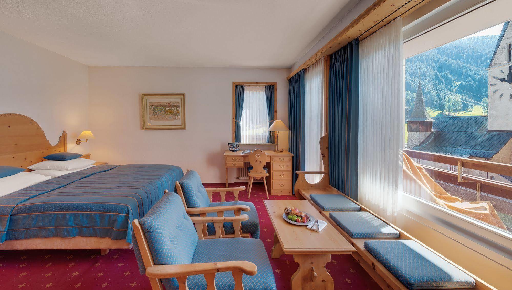 Morosani Posthotel 4*